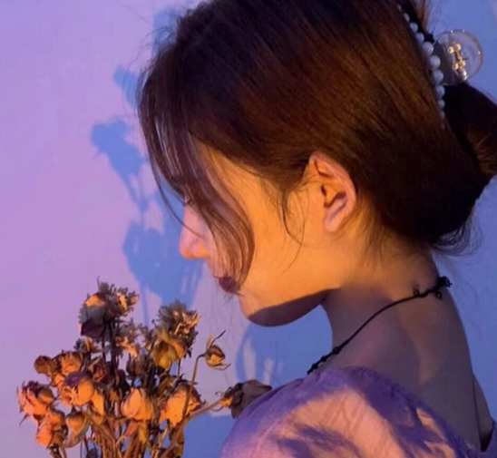 情绪稳定的女人是什么样的(情绪稳定的人有哪些表现)