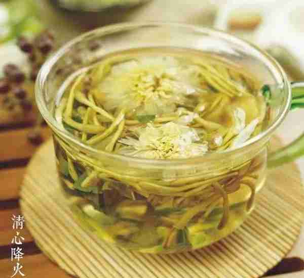 经常口臭，原来是这四种病在作怪！推荐几个调理方~