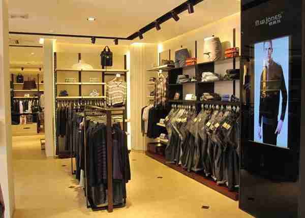 服装加盟品牌什么好（开男装店加盟什么牌子好）