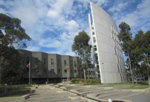 澳大利亚拉筹伯大学(学习氛围怎么样)