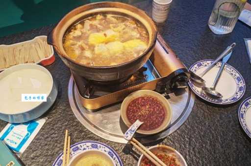 打边炉是啥？这种广式火锅冬天吃超爽！