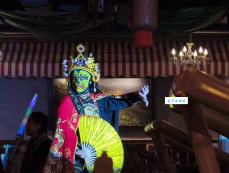 川剧变脸：变脸是我国哪种戏曲的表演方式？一探究竟！